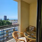 Hotel Art Babylon 4*