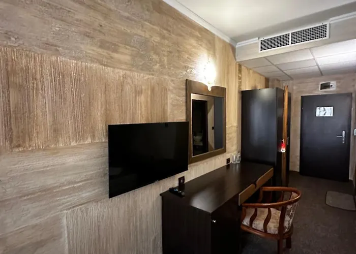 Art Babylon Slantchev Briag