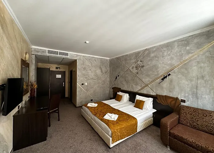 Hotel Art Babylon Slantchev Briag