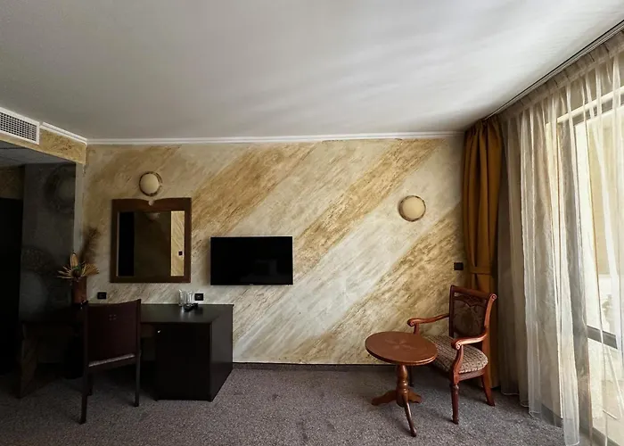 Art Babylon Hotel Slantchev Briag