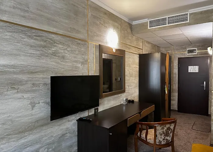 Art Babylon Slantchev Briag