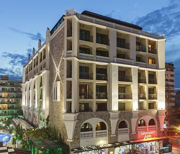 Hotel Art Babylon 4*