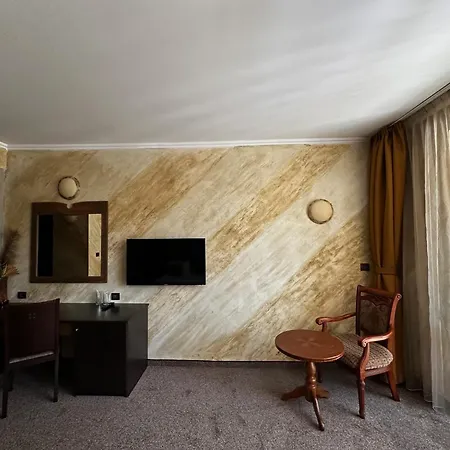 Art Babylon Hotel Slantchev Briag