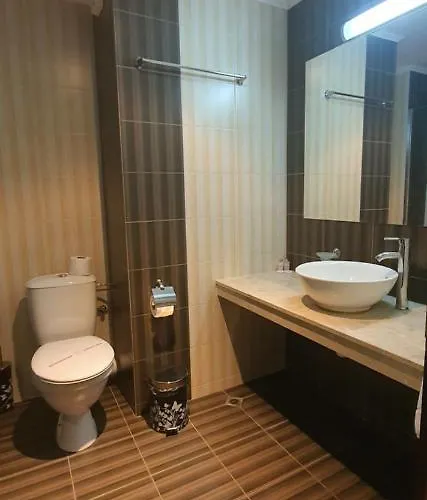 Art Babylon 4* 阳光海滩