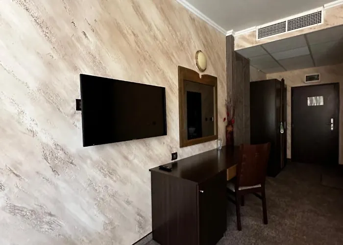 Art Babylon 4* 阳光海滩