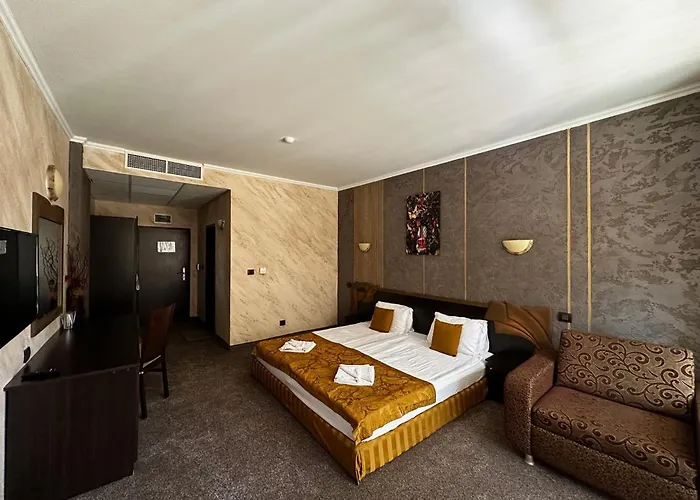 酒店 Art Babylon 4*