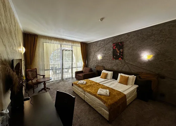 Art Babylon 4* 阳光海滩